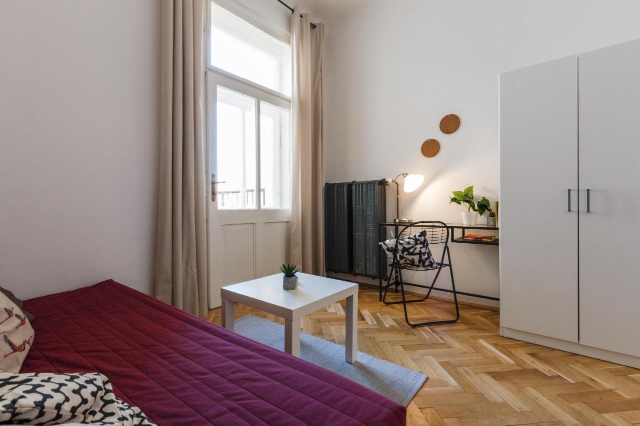 Slavikova Residence Praha Bagian luar foto